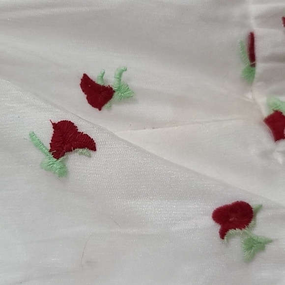 Shein Womens Dress White W/Red Embroidered Floral Sheer Overlay Sleeves Sz L EUC - Picture 2 of 11